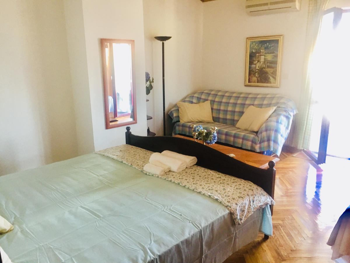 Guest House Vila Eli Herceg Novi Exteriér fotografie